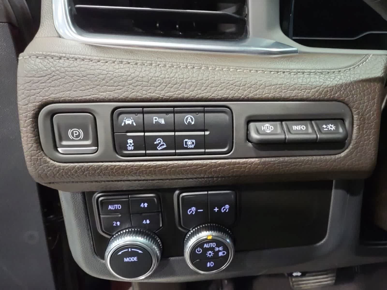 Used 2023 GMC Yukon XL Denali AWD/4WD image 24