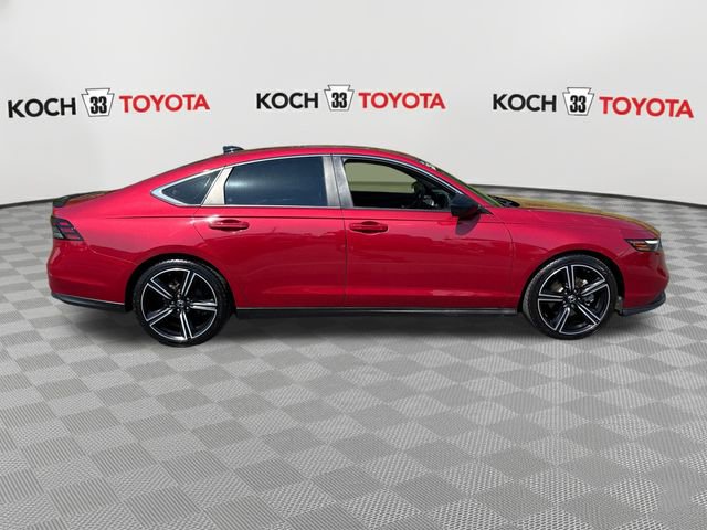Used 2023 Honda Accord Sport image 9