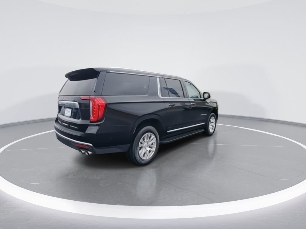 Used 2024 GMC Yukon XL Denali w/ Advanced Technology Package AWD/4WD image 8