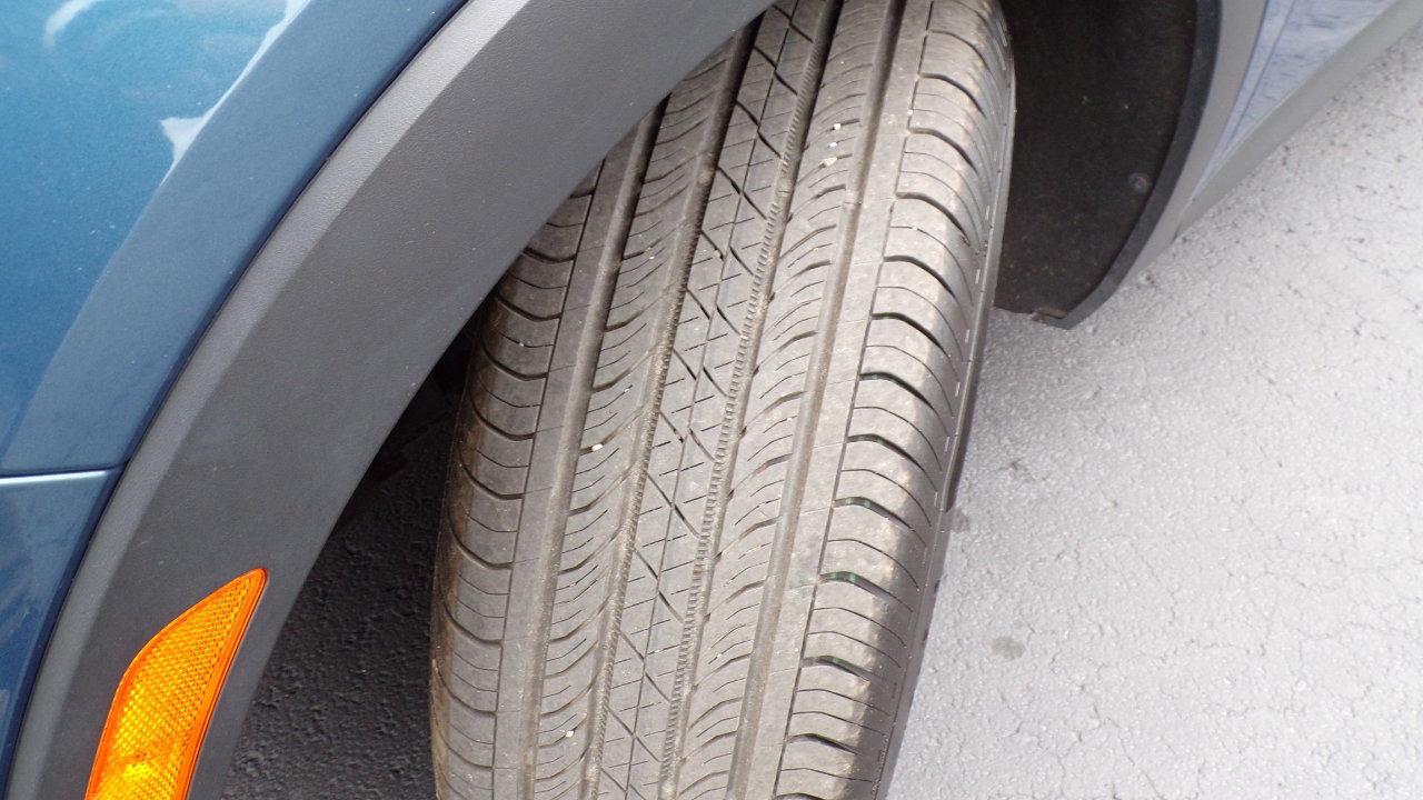 Used 2024 Buick Envista Preferred w/ Convenience I Package image 7