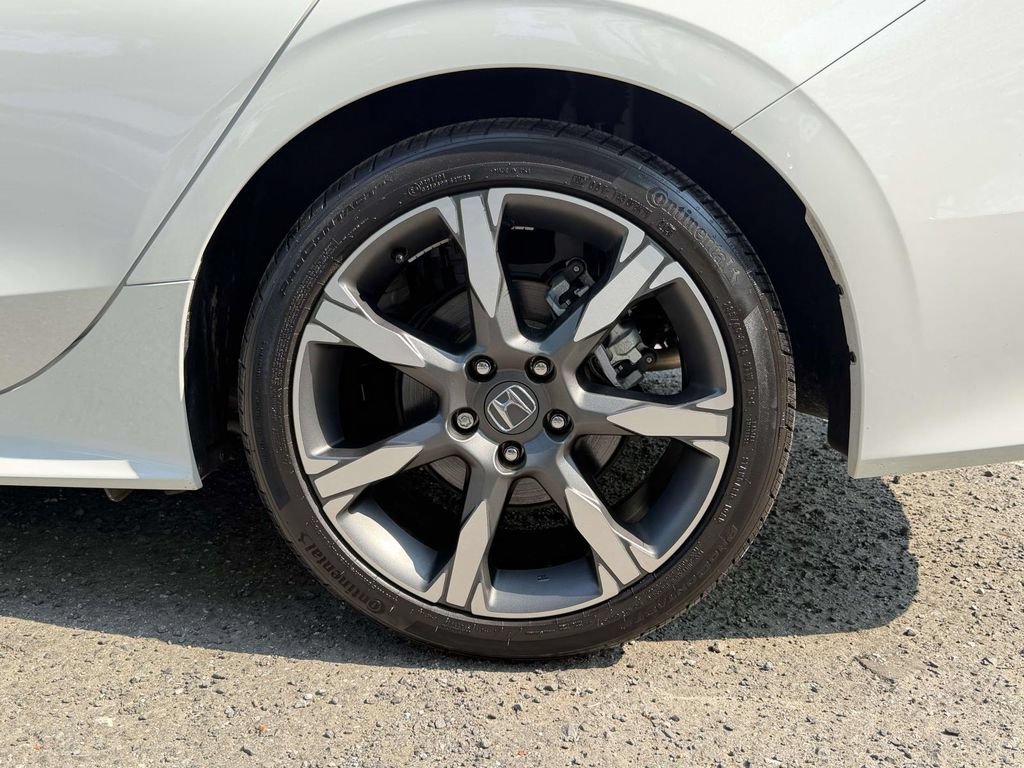 Used 2025 Honda Civic Sport Touring image 7
