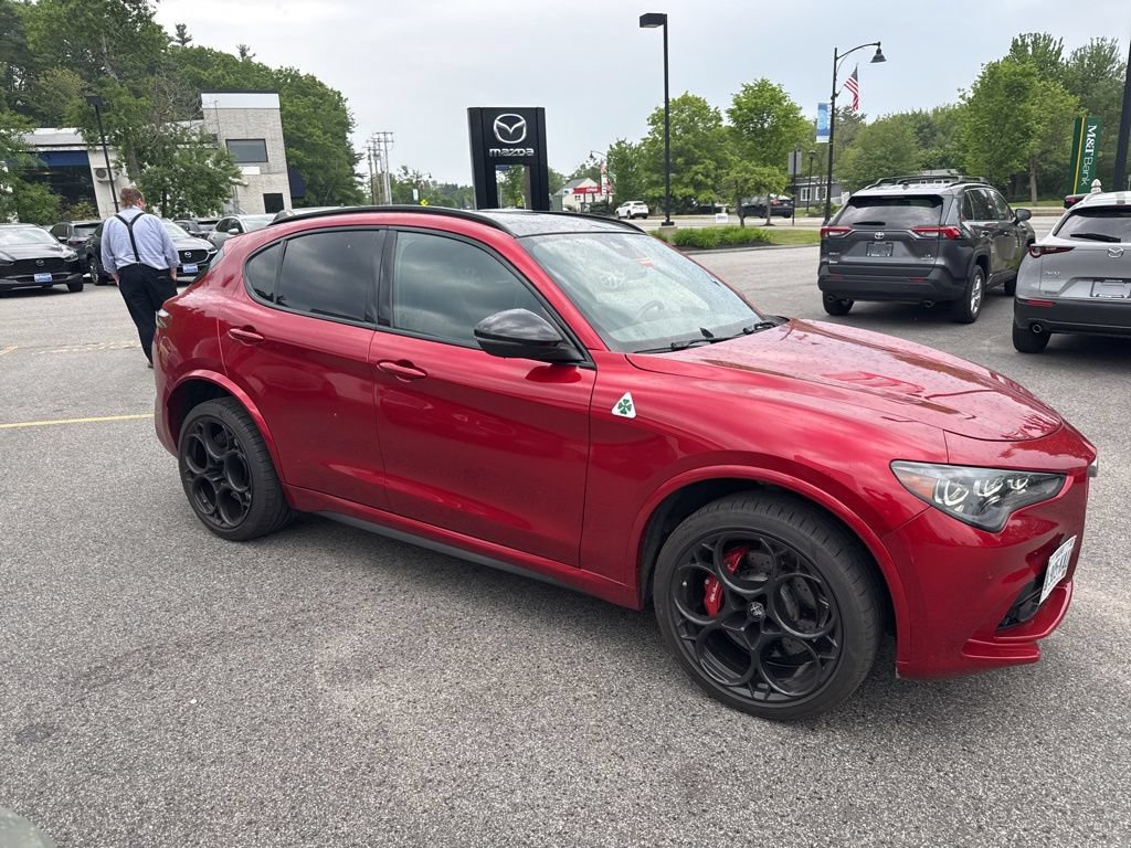 Used 2024 Alfa Romeo Stelvio Quadrifoglio w/ Active Assist Plus Package AWD/4WD image 2