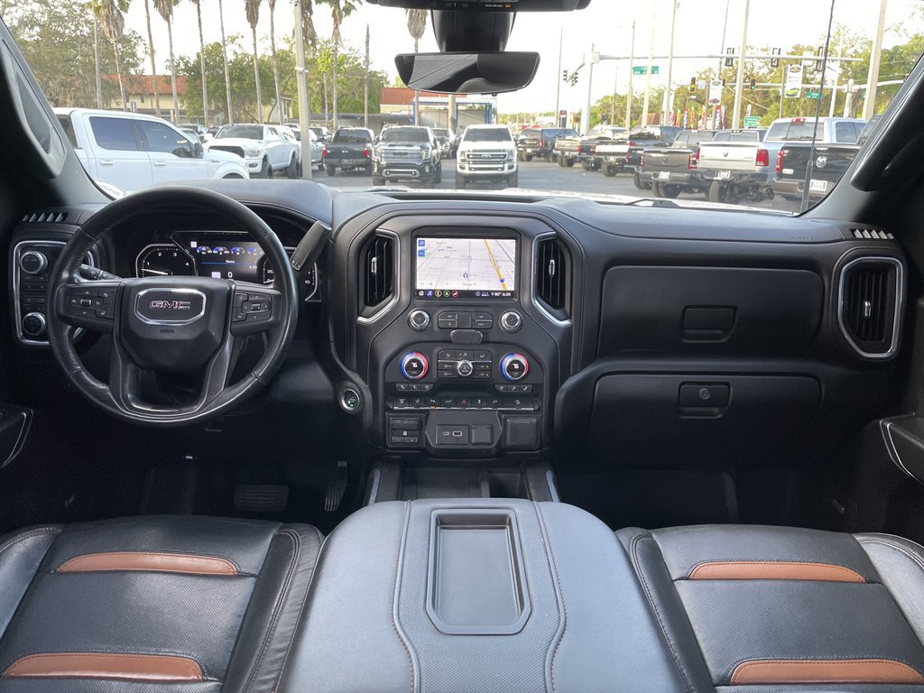 Used 2020 GMC Sierra 2500 AT4 w/ AT4 Premium Package image 5