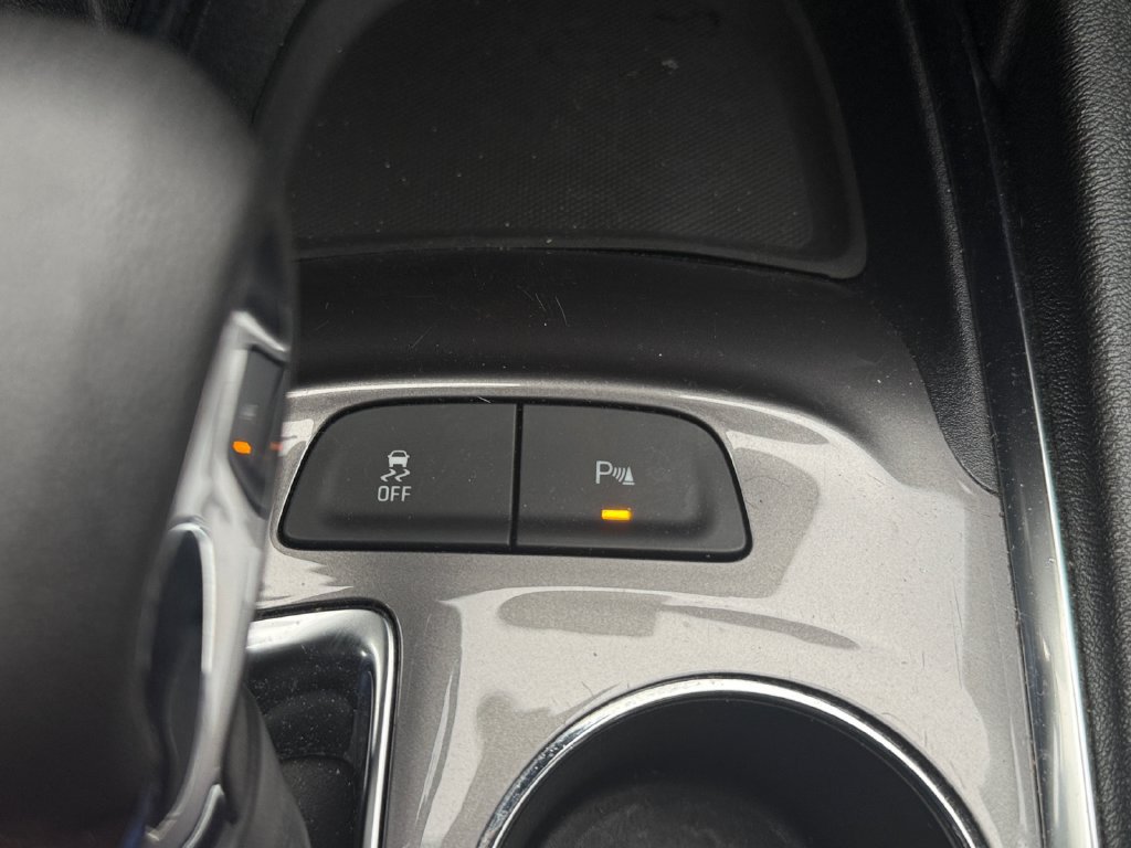 Used 2025 Chevrolet Malibu LT FWD image 37
