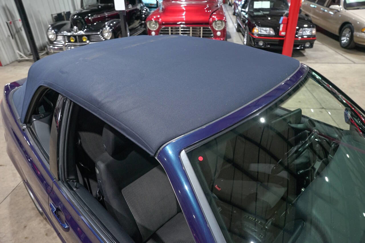 Used 2001 Volkswagen Cabrio GLS FWD image 31