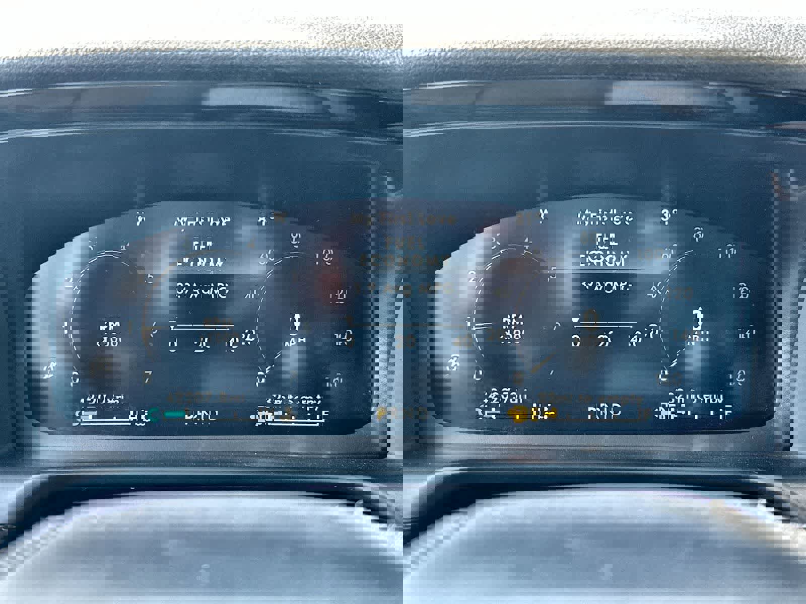 Used 2024 Lincoln Aviator Reserve AWD/4WD image 18