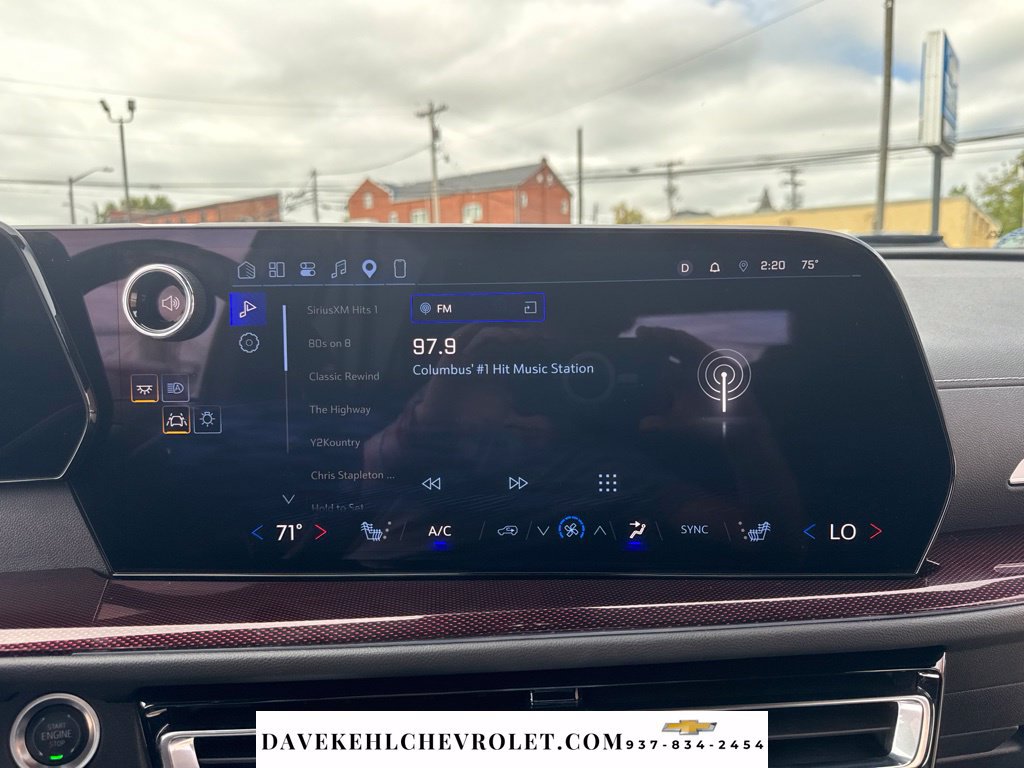 Certified 2025 Chevrolet Traverse Z71 AWD/4WD image 15