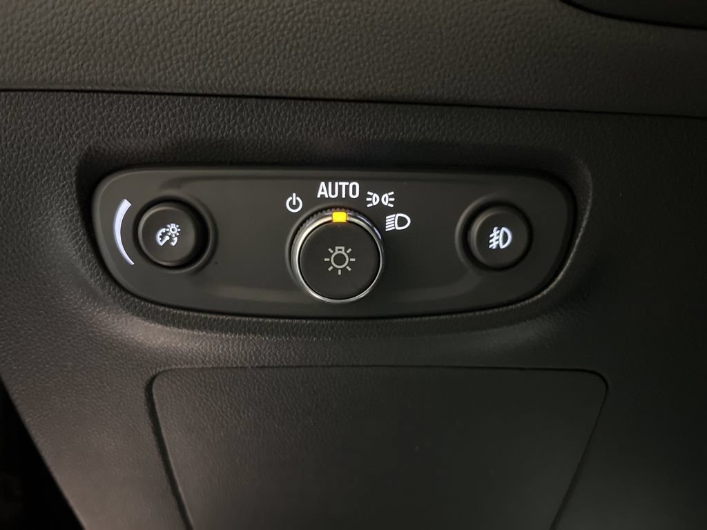 Certified 2023 Buick Encore GX Essence w/ Experience Buick Package AWD/4WD image 25