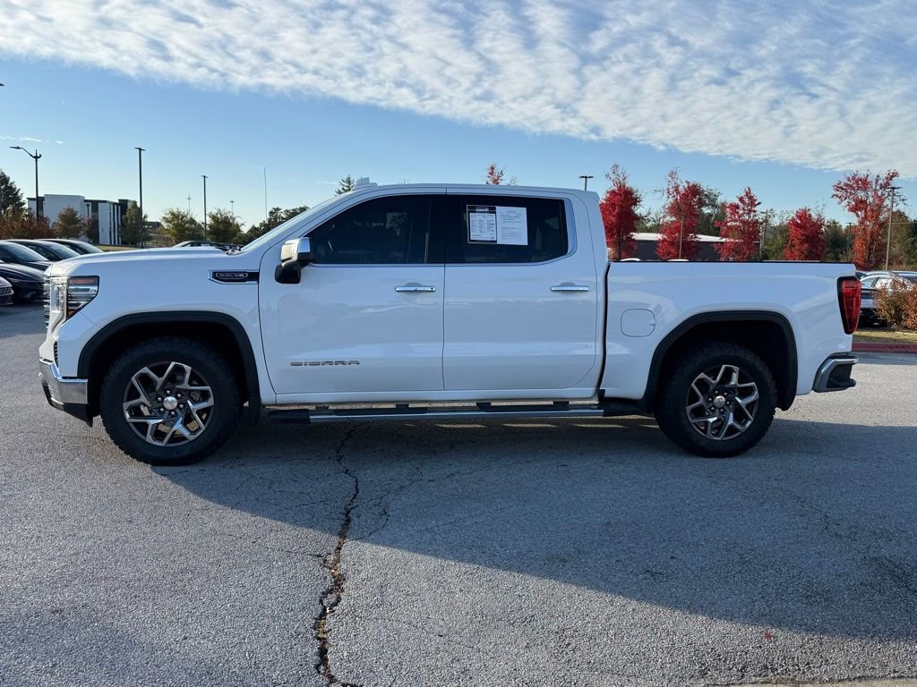 Used 2023 GMC Sierra 1500 SLT w/ SLT Premium Package image 4