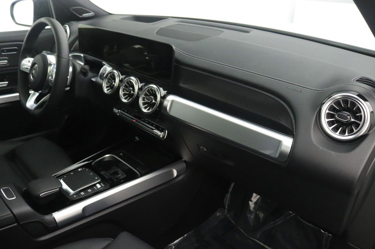 Certified 2023 Mercedes-Benz EQB 250+ image 25
