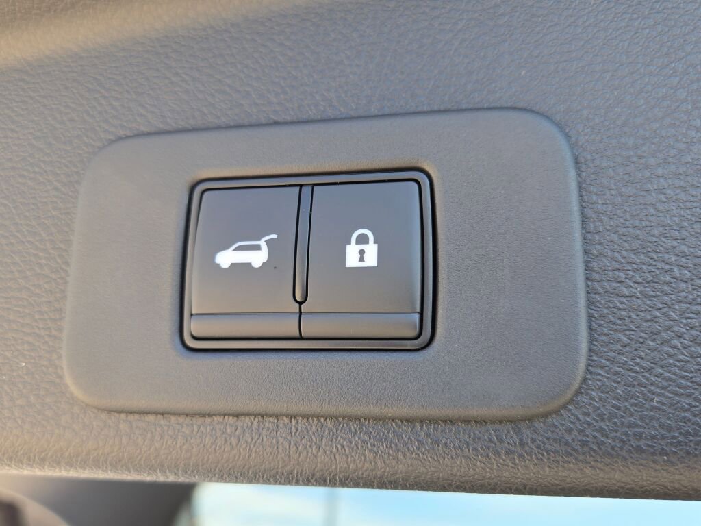 Used 2025 Nissan Murano SV w/ Cargo Package AWD/4WD image 15