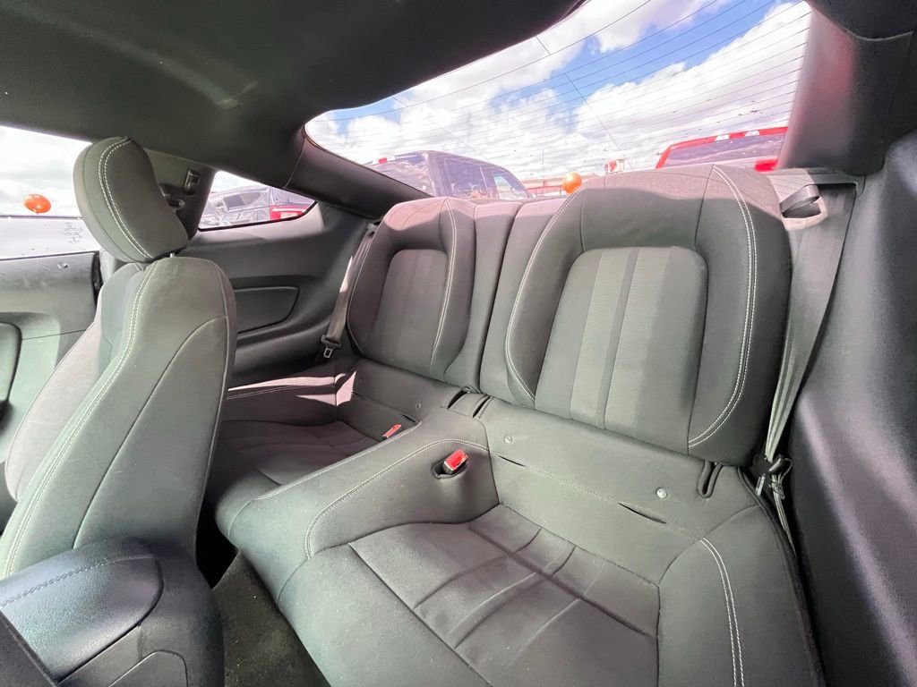 Used 2018 Ford Mustang GT RWD image 17