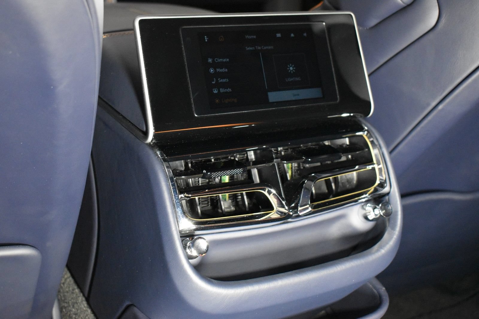 Certified 2024 Bentley Flying Spur S V8 AWD/4WD image 42