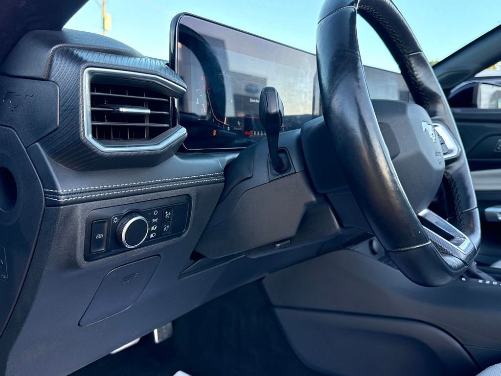 Used 2024 Ford Mustang Premium image 16
