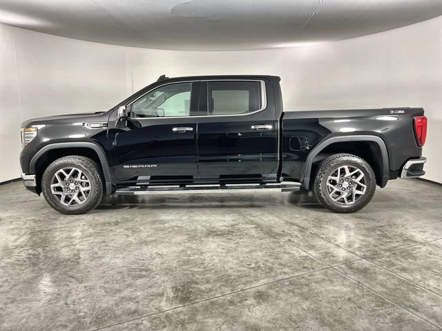 Certified 2023 GMC Sierra 1500 SLT w/ SLT Premium Package image 5