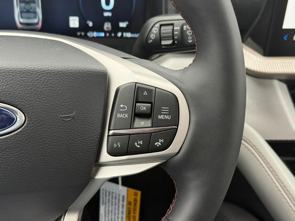 New 2026 Ford Explorer Active w/ Active Comfort Package image 16