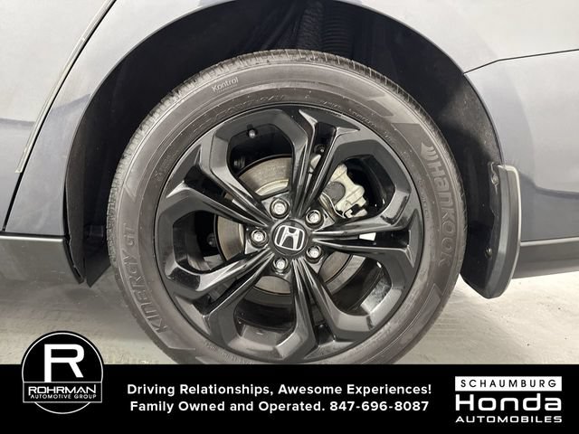 Certified 2025 Honda Accord SE image 6