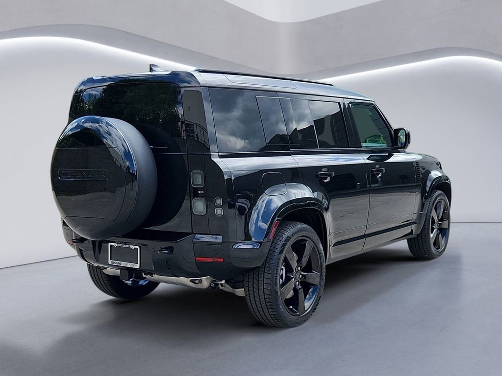 New 2026 Land Rover Defender 110 X-Dynamic SE AWD/4WD image 5