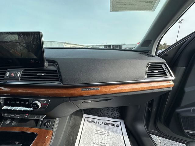 Used 2023 Audi Q5 2.0T Premium Plus w/ Premium Plus Package image 16