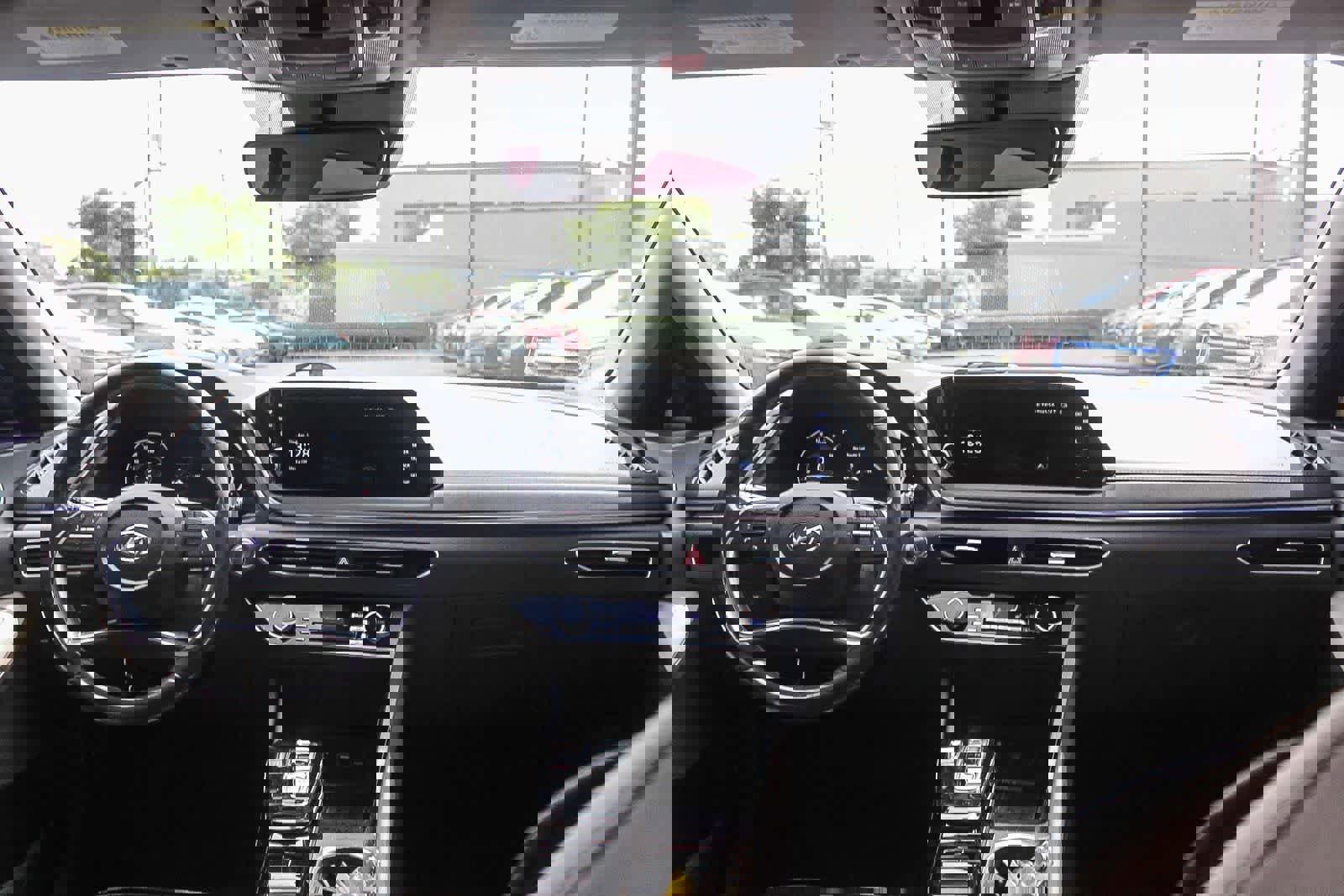 Used 2023 Hyundai Sonata SEL w/ Convenience Package image 16