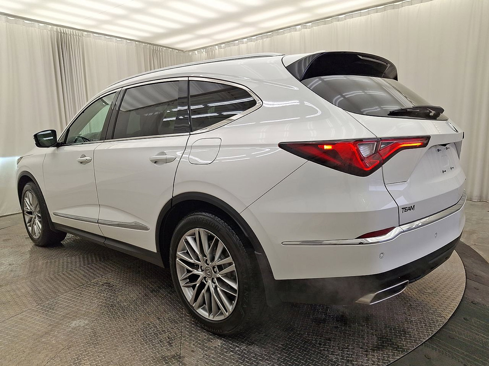Used 2022 Acura MDX w/ Advance Package image 22