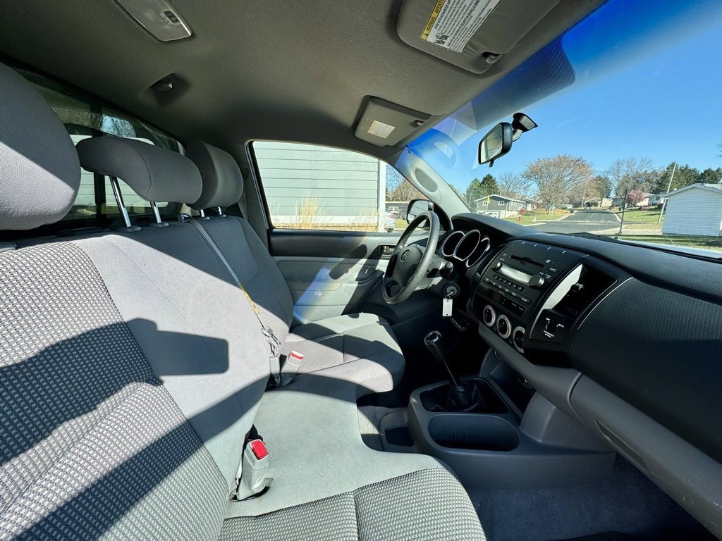 Used 2006 Toyota Tacoma 2WD Regular Cab image 16