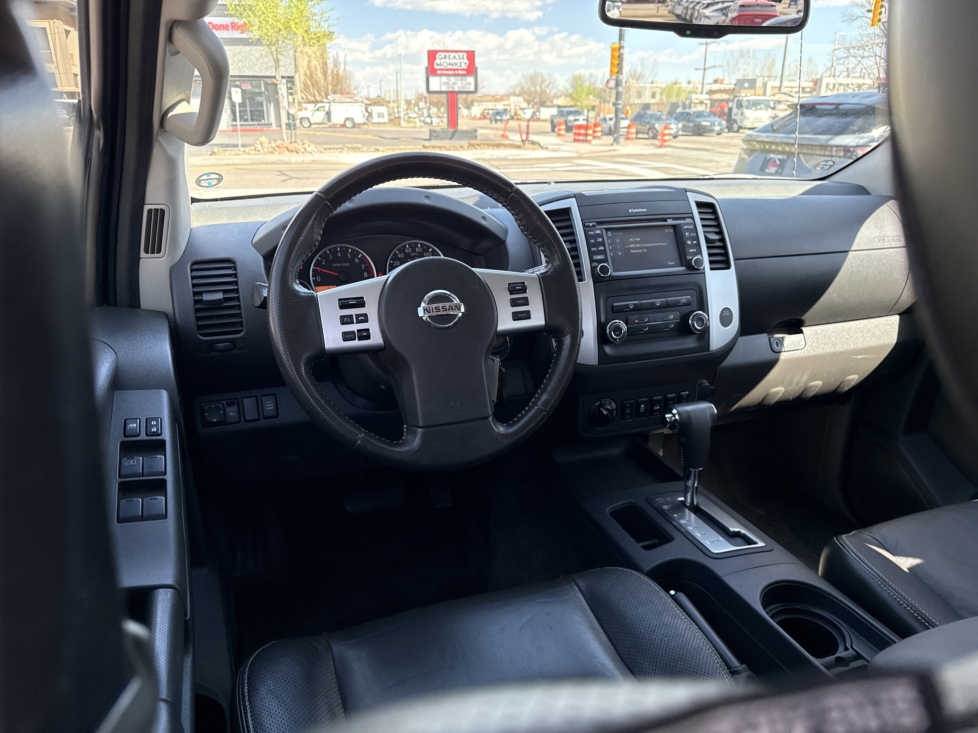 Used 2015 Nissan Xterra PRO-4X image 10