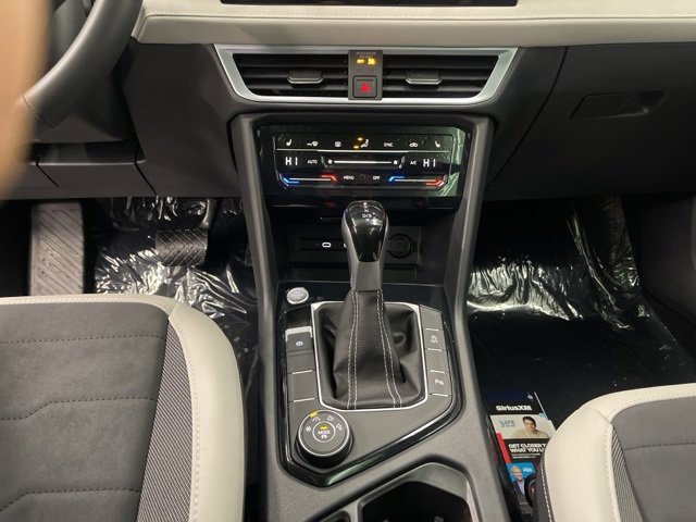 New 2026 Volkswagen Taos SE image 20