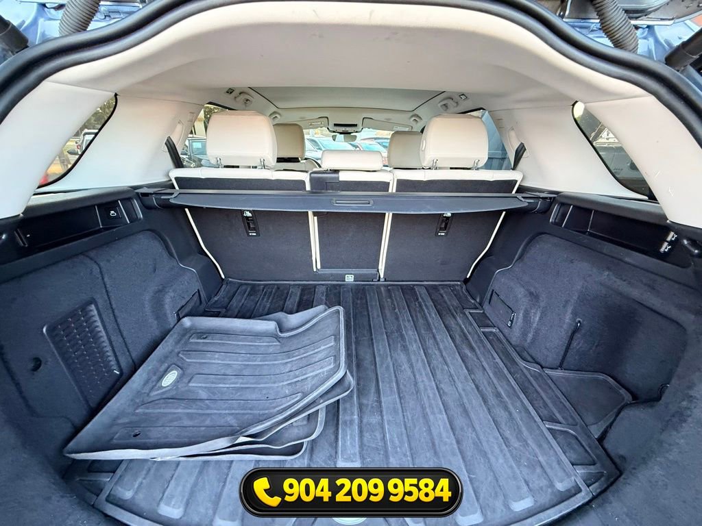 Used 2023 Land Rover Discovery Sport S image 37