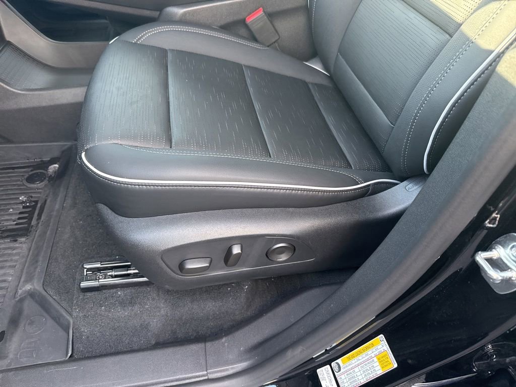 Used 2026 Buick Enclave Sport Touring w/ Power Package image 20