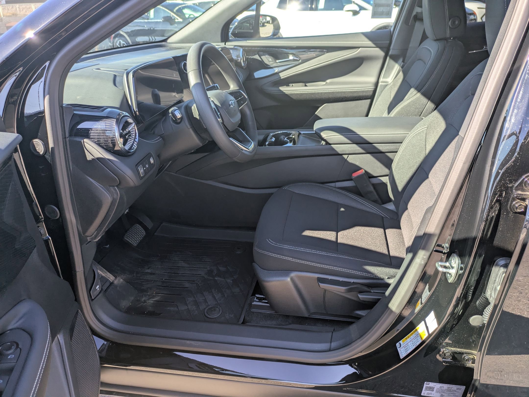 New 2026 Chevrolet Blazer EV LT image 11