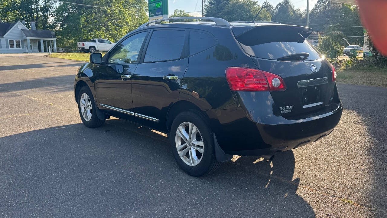 Used 2015 Nissan Rogue S w/ Convenience Package AWD/4WD image 7