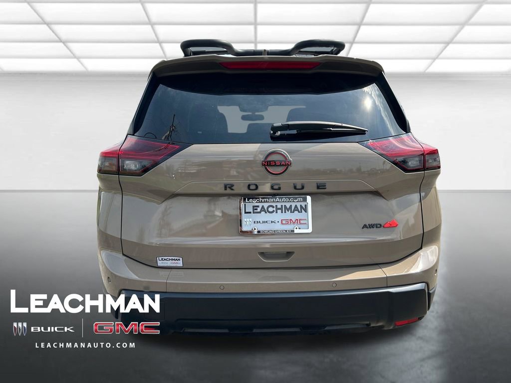 Used 2025 Nissan Rogue Rock Creek w/ Rock Creek Premium Package image 5
