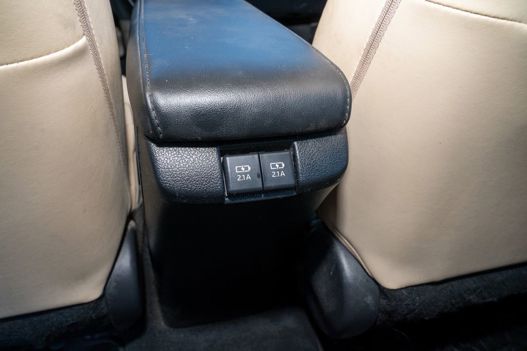 Used 2019 Toyota Prius Limited image 7