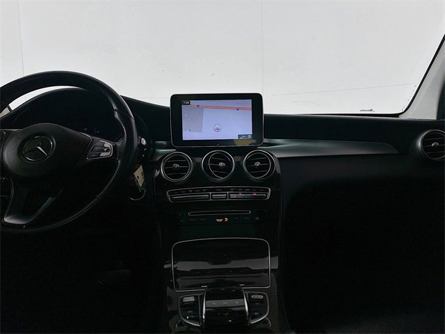 Used 2016 Mercedes-Benz GLC 300 4MATIC w/ Multimedia Package image 23
