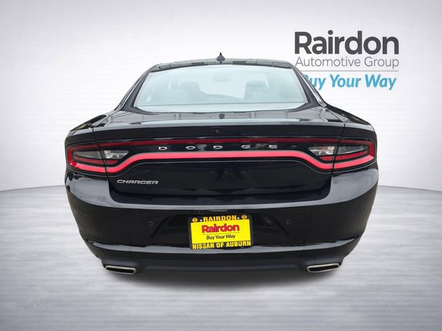 Used 2022 Dodge Charger SXT w/ Plus Group RWD image 6