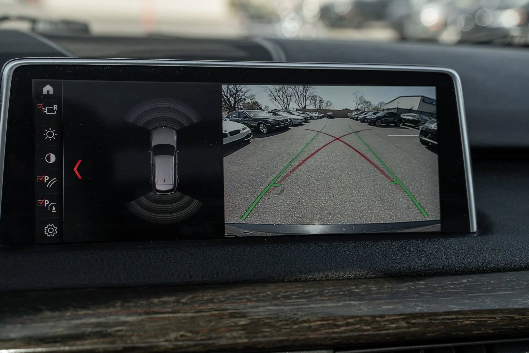 Used 2018 BMW X5 xDrive35i w/ M Sport Package image 24