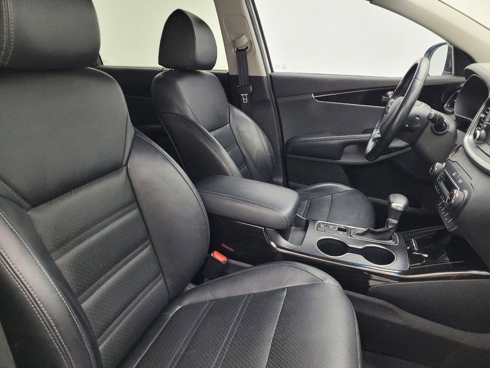 Used 2019 Kia Sorento EX w/ EX Touring Package image 21