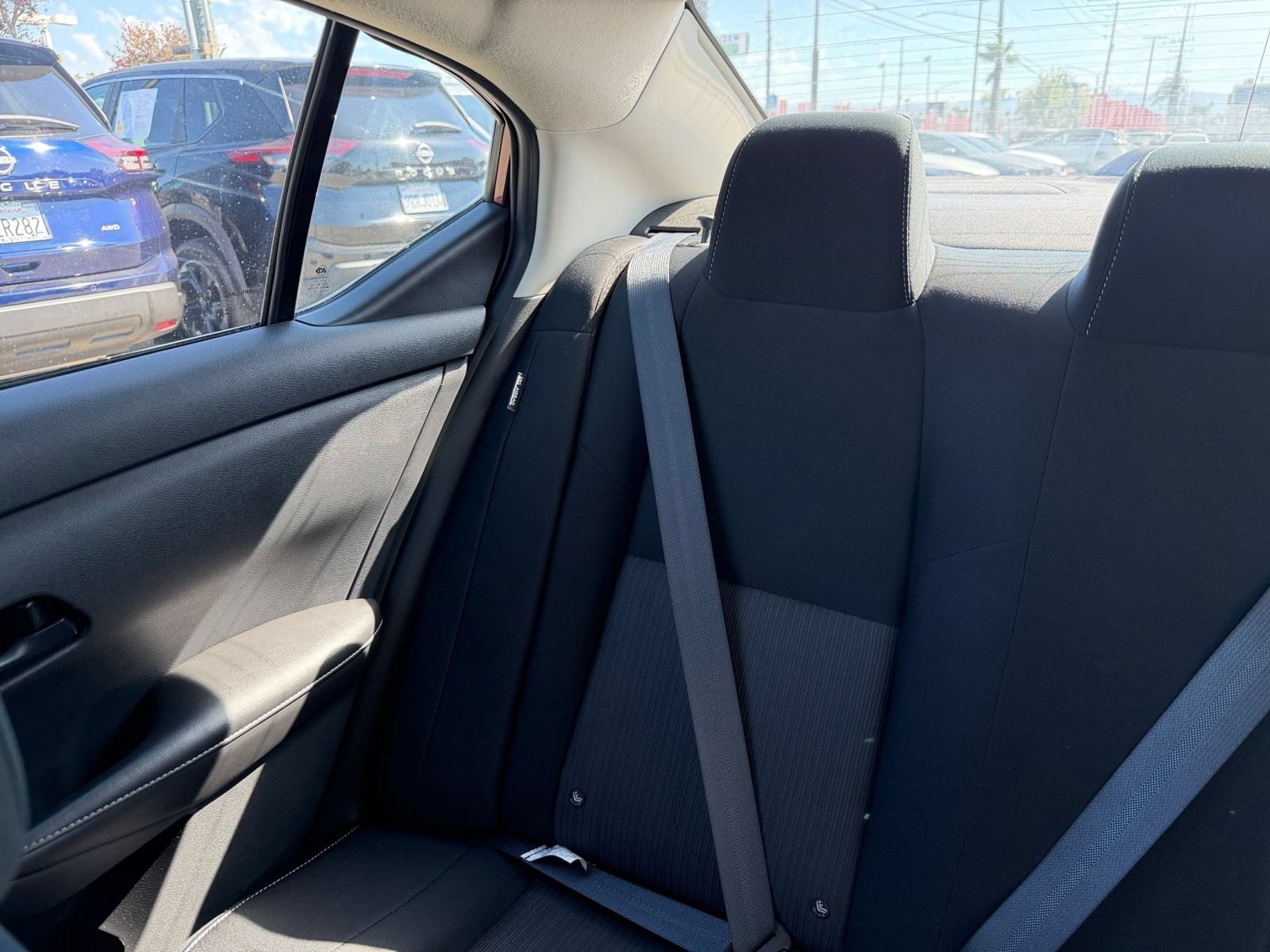 Used 2025 Nissan Sentra SV FWD image 37