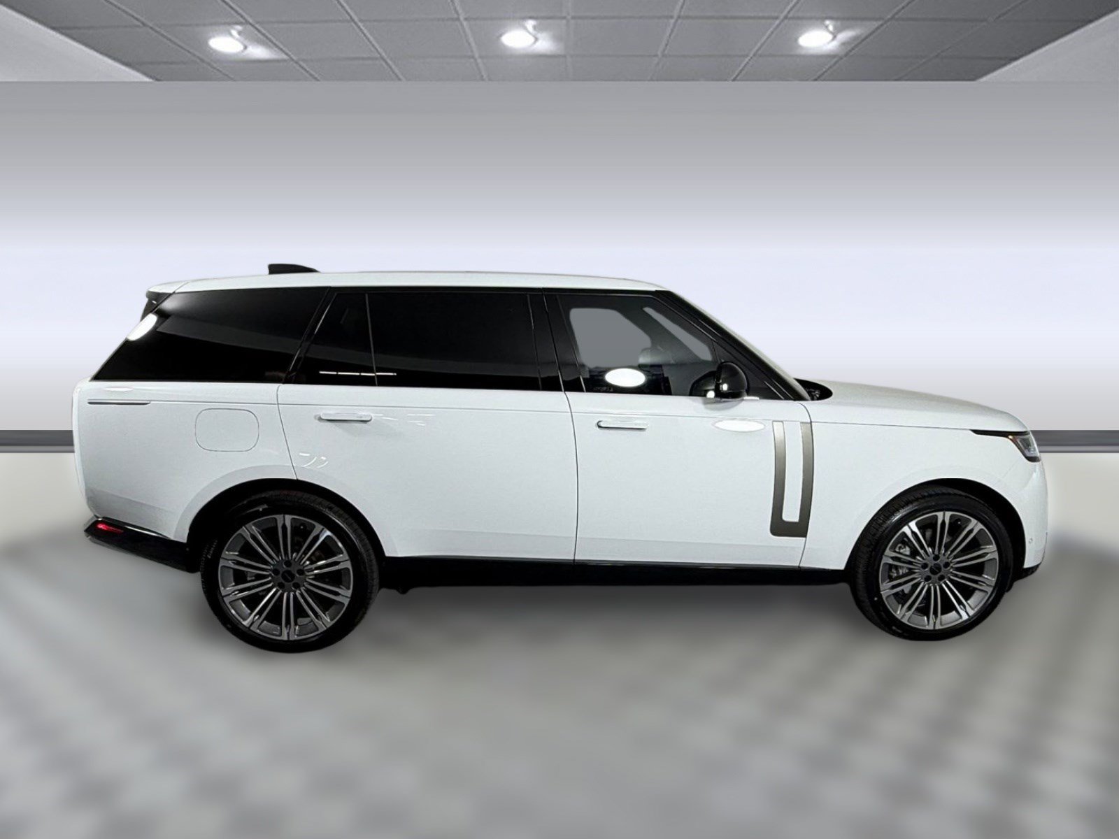 New 2026 Land Rover Range Rover Long Wheelbase SE AWD/4WD image 8