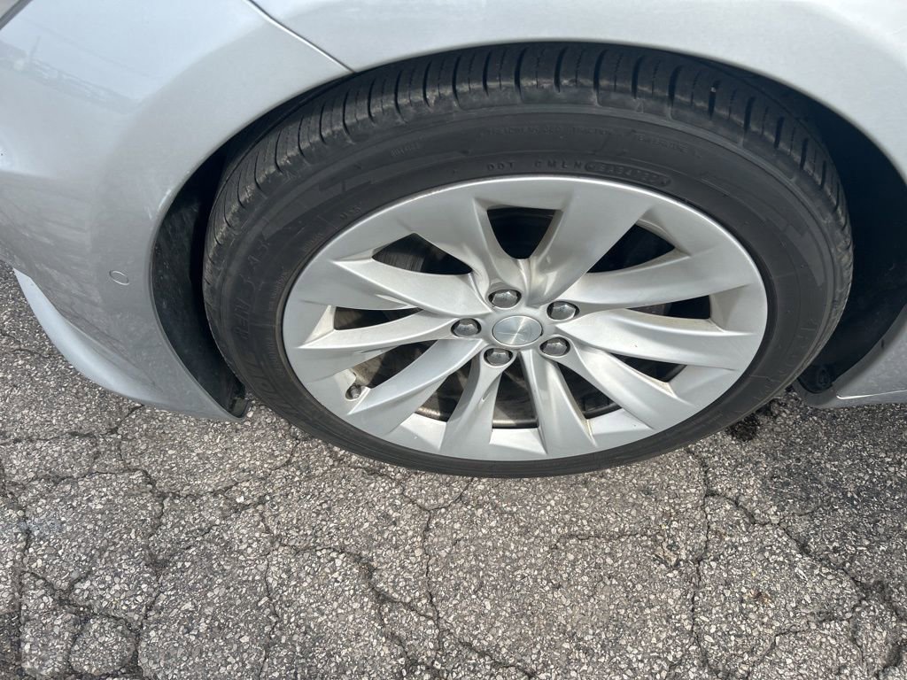 Used 2018 Tesla Model S 75D image 25