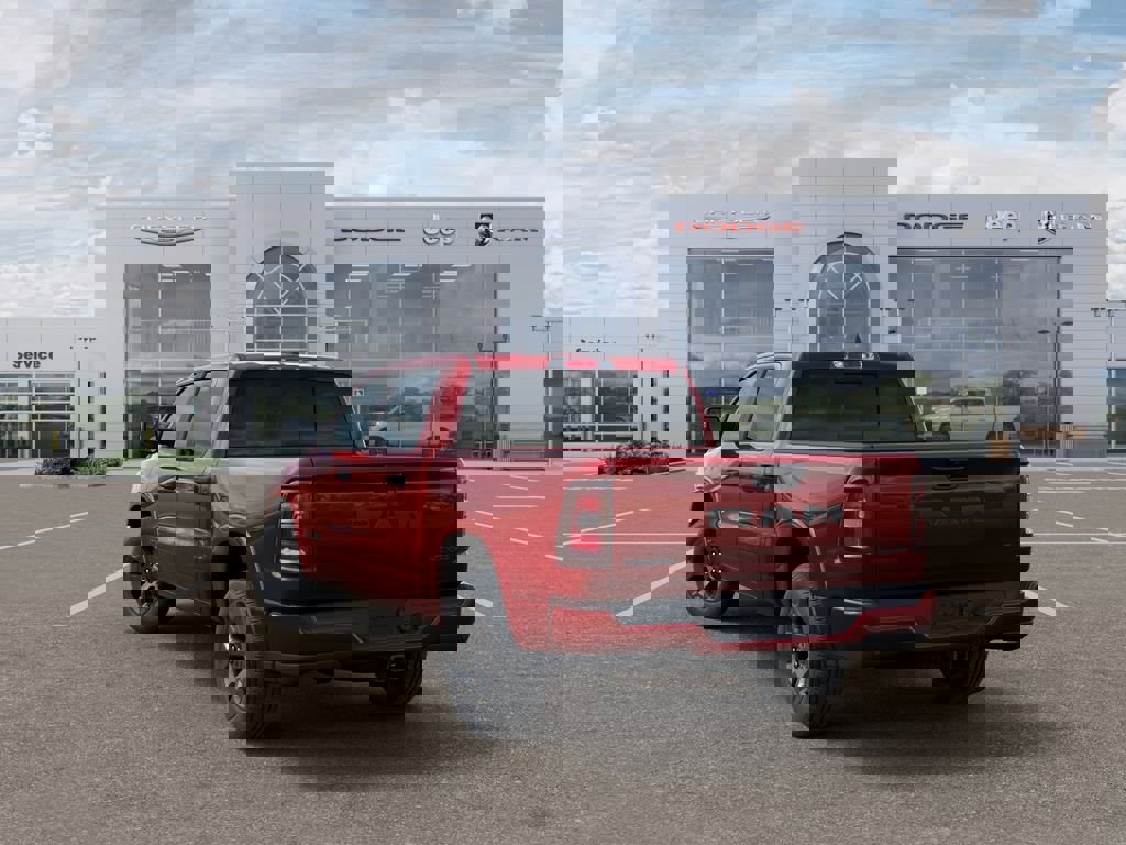 New 2026 RAM 1500 4x4 Crew Cab image 3