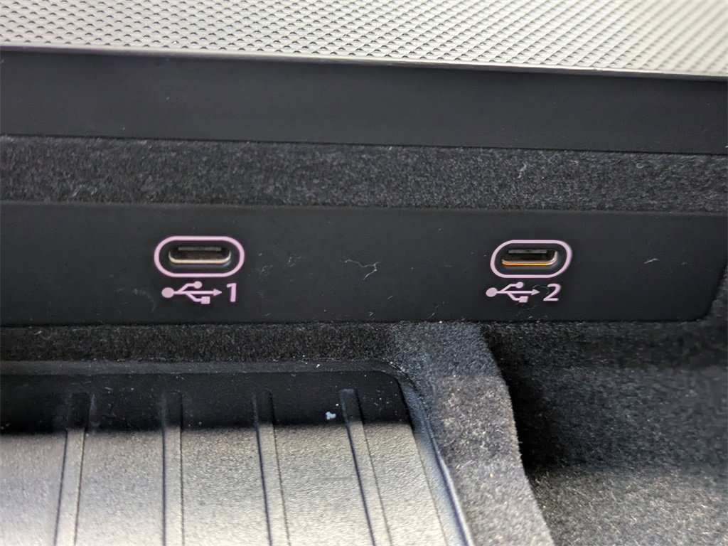 Used 2023 Audi Q8 Premium Plus image 26