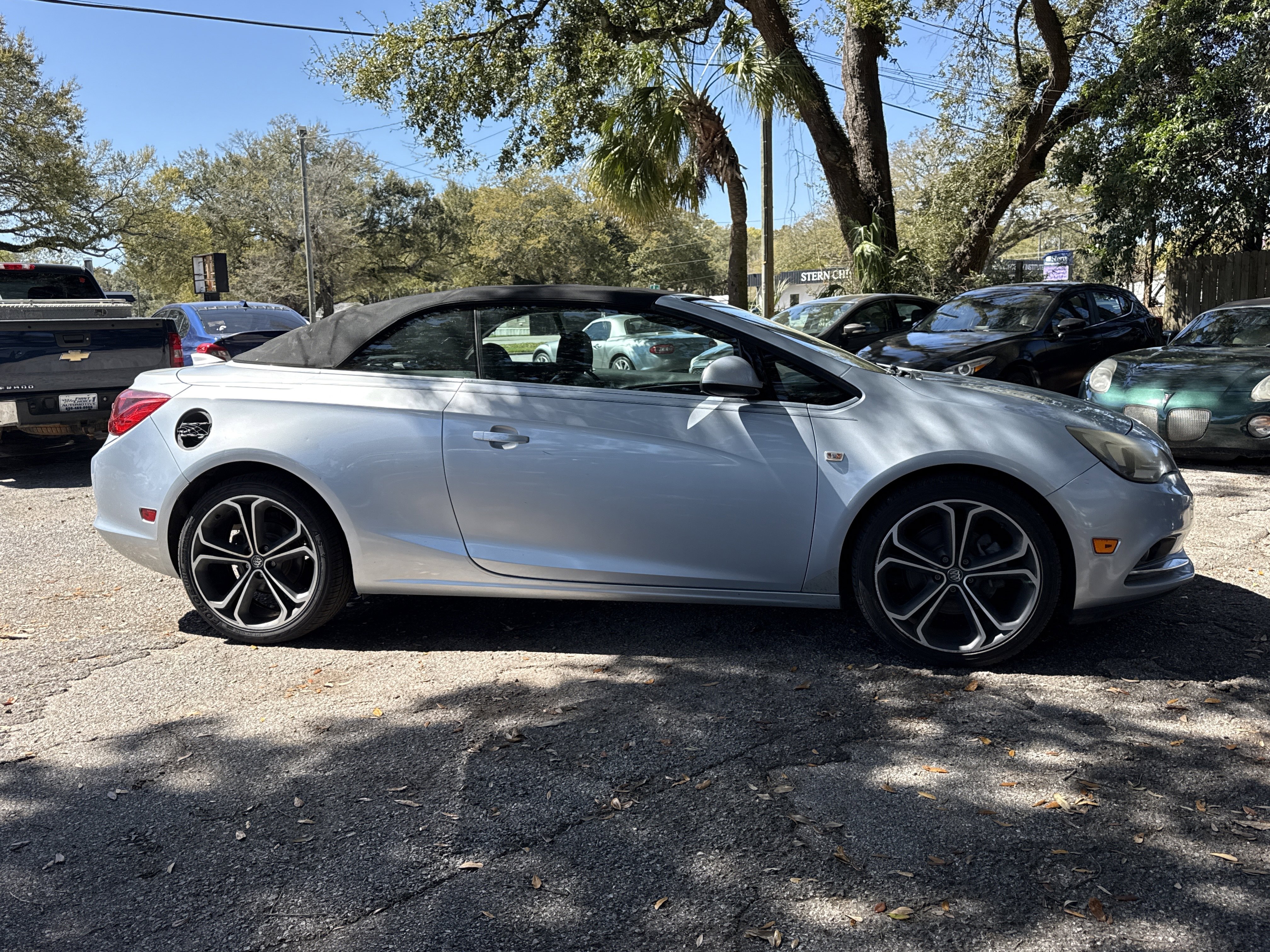 Used 2016 Buick Cascada Premium image 6