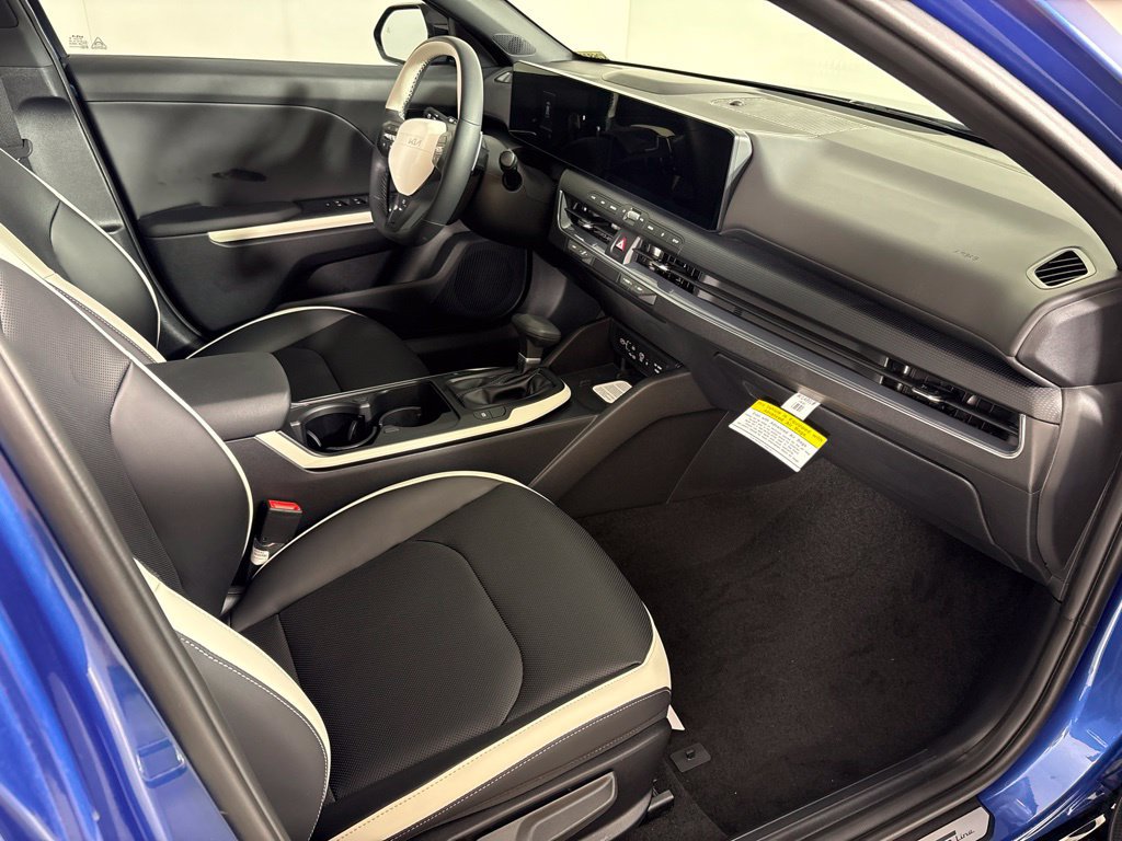New 2026 Kia K4 GT-Line FWD image 18