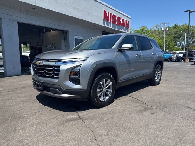 Used 2026 Chevrolet Equinox LT AWD/4WD image 5