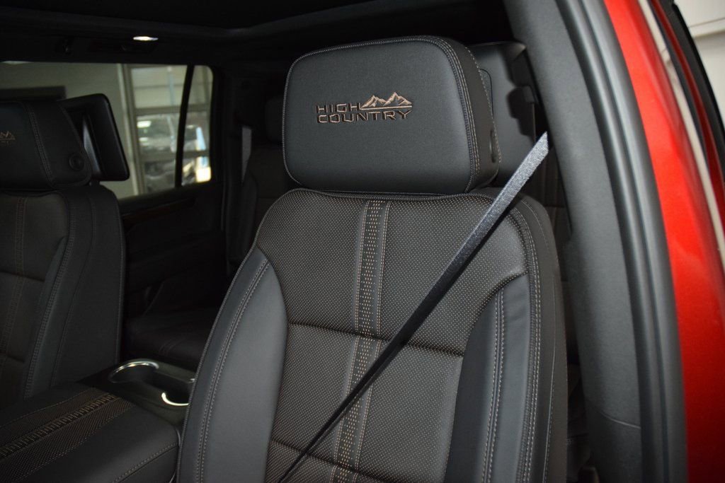 New 2026 Chevrolet Suburban High Country AWD/4WD image 41