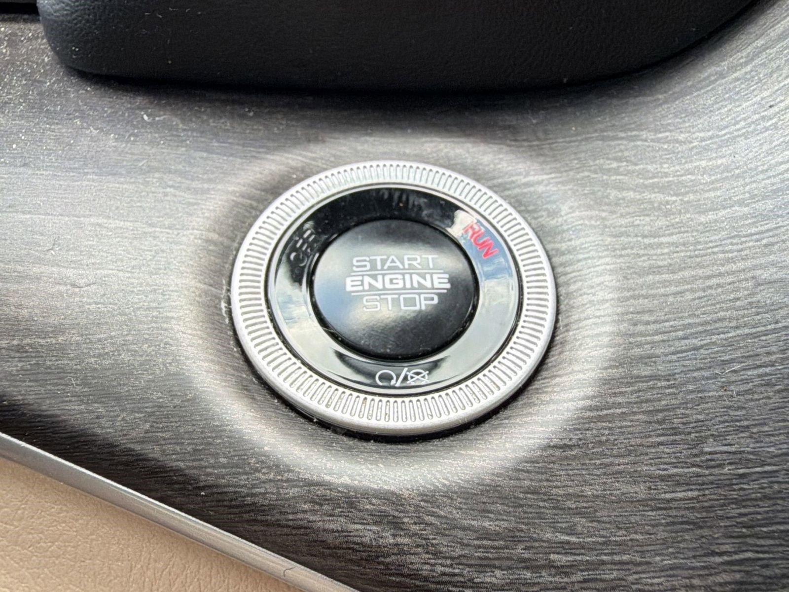 Used 2024 Jeep Grand Cherokee Limited AWD/4WD image 26
