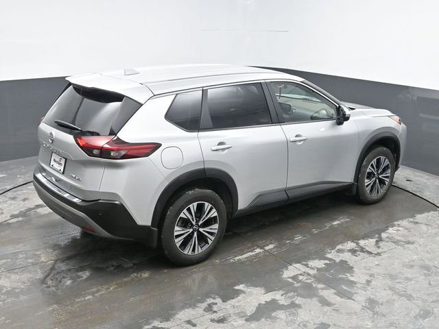 Used 2023 Nissan Rogue SV image 30