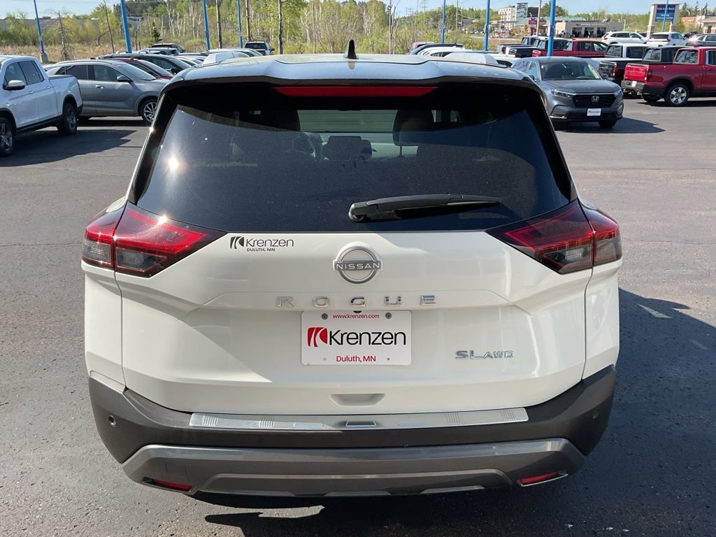 Used 2023 Nissan Rogue SL AWD/4WD image 6